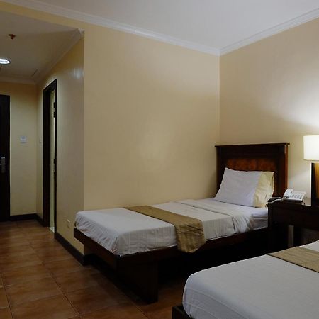 Palazzo Pensionne Cebu Quarto foto
